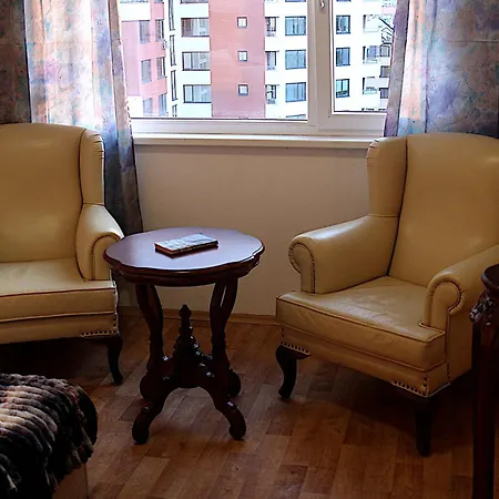 Апартамент Seagull Livingston Sleeps 6 Варна
