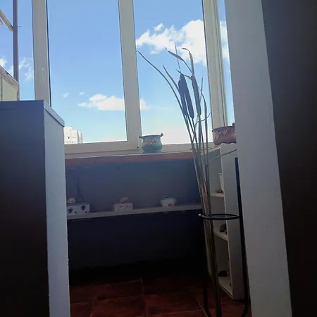 Апартаменти Seagull Livingston Sleeps 6